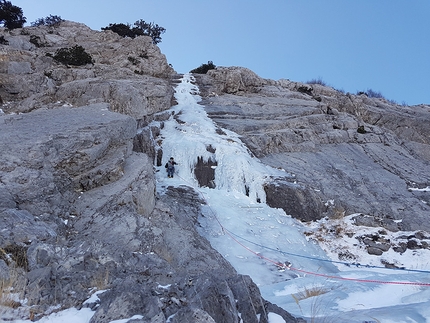 Cascata delle Ciavole (La Delicata), la cascata di ghiaccio più a sud d'Italia