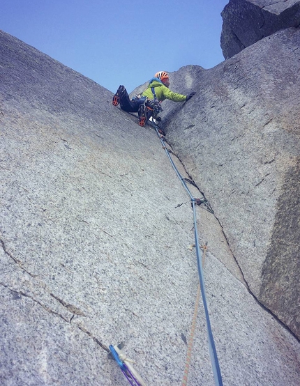 Jeff Mercier climbs new variation to Beyond Good and Evil on Aiguille des Pélerins, Mont Blanc