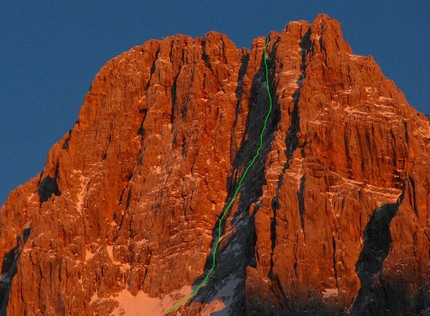 Škrlatica, Slovenia, Matej Arh, Klemen Gerbec  - Škripaška Smer, Škrlatica (2740m), Slovenia climbed by Matej Arh and Klemen Gerbec on 4/12/2016