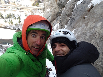 Cascata della Pissa, Dolomites, Luca Vallata, Santiago Padrós - La Pissa at Termine di Cadore: Santiago Padrós and Luca Vallata at the summit