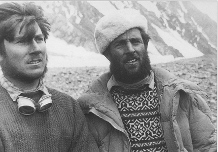 Erich Abram - Walter Bonatti (left) and Erich Abram (right) at K2 Base Camp during the historic 1954 K2 expedition