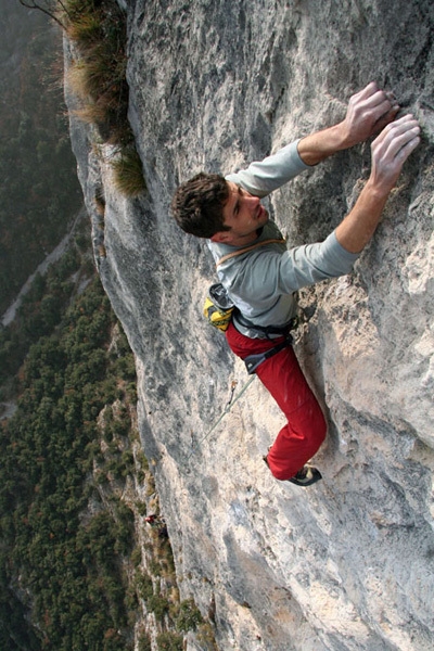 Geremia Vergoni, Ultima Fiamma, Piccolo Dain - Geremia Vergoni sale il 5° tiro di Ultima Fiamma, Piccolo Dain, Valle del Sarca