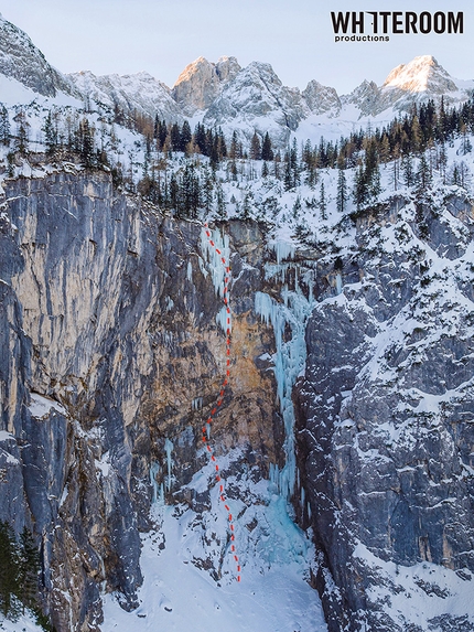 Michi Wohlleben, Stirb langsam, Austria - The line of 'Stirb langsam' close to Ehrwald, Tyrol, Austria (M11+/WI6+, 200m, Lukas Binder, Michi Wohlleben 18/01/2017)