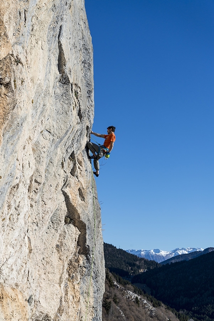 Corna Rossa di Bratto, Settore Solarium, Val Seriana - In arrampicata al Settore Solarium di Corna Rossa di Bratto