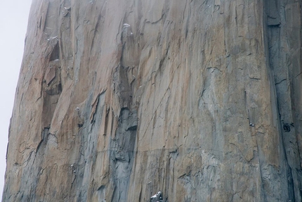 Paine Towers, Patagonia, El Regalo de Mwono, Nicolas Favresse, Sean Villanueva, Siebe Vanhee - Nicolas Favresse, Sean Villanueva and Siebe Vanhee making the first free ascent of 'El Regalo de Mwono' up the East Face of Central Tower of Paine, Patagonia