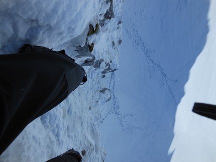 Monte Miletto, Monti del Matese, Infinite Dreams, Monti Riccardo Quaranta, Agnese Flavi - During the first ascent of 'Infinite Dreams' Monte Miletto, Monti del Matese (Riccardo Quaranta, Agnese Flavi 15/02/2017)