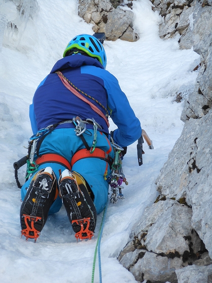 Monte Miletto, Monti del Matese, Infinite Dreams, Monti Riccardo Quaranta, Agnese Flavi - During the first ascent of 'Infinite Dreams' Monte Miletto, Monti del Matese (Riccardo Quaranta, Agnese Flavi 15/02/2017)