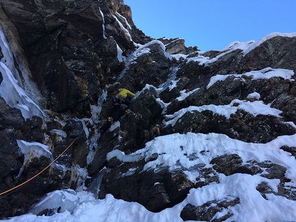 Old Boy, Cogne, Valle d'Aosta, Mauro Mabboni, Patrick Gasperini - During the first ascent of Old Boy at Cogne: Patrick Gasperini on the M6 4th pitch