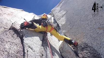 Patagonia, Aguja Guillaumet, Iker Pou, Eneko Pou - Eneko Pou on pitch 3 of ¡Aupa 40!, forged up the East Face of Aguja Guillaumet in Patagonia with his brother Iker Pou on 4/02/2017