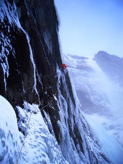 Centercourt, Austria - Albert Leichtfried tackling the crux on Centercourt (300m, WI7+), Gasteinertal, Austria