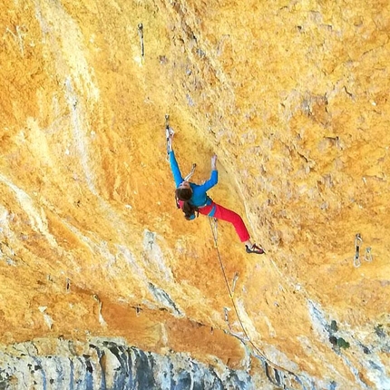 Laura Rogora, Collepardo - Laura Rogora freeing Ercole 8c/+ at Collepardo