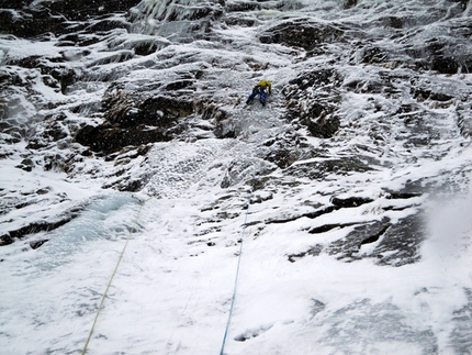 Centercourt, Austria - Benedikt Purner setting off on pitch 1 of Centercourt (300m, WI7+), Gasteinertal, Austria