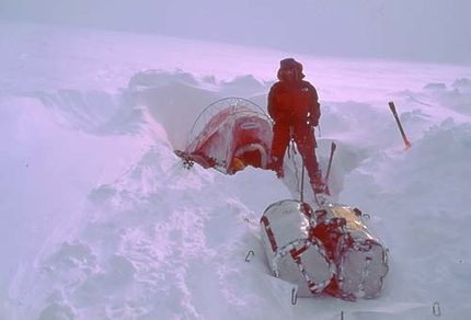 Islanda, ghiacciaio Vatnajokull, Luigi Trippa, Paolo Mantovani, Marco Porta - La traversata del ghiacciaio Vatnajokull in Islanda con gli sci