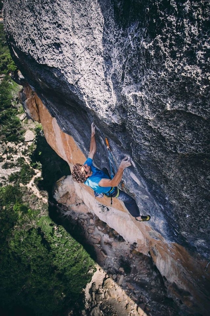 Jacopo Larcher, La Rambla, Siurana, Spagna - Jacopo Larcher tenta La Rambla 9a+ a Siurana in Spagna