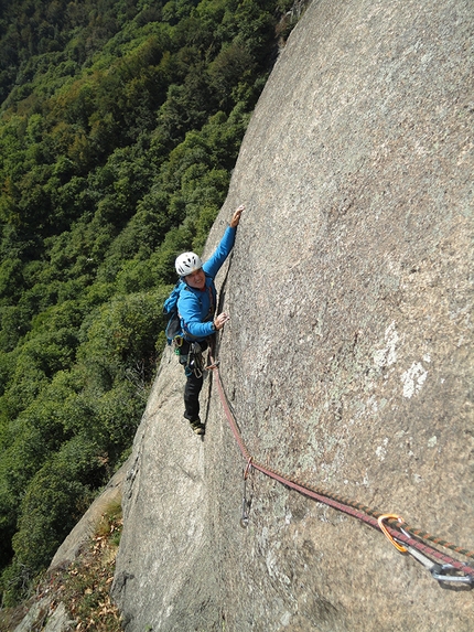 Rocca Sbarua, Monte Freidour - Rico Foddai in arrampicata alla Rocca Sbarua