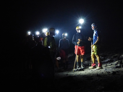 Il vulcano di Stromboli, Isole Eolie, Sicilia - La salita a piedi al cratere del vulcano di Stromboli