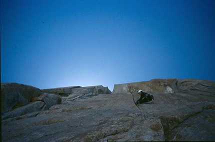 Austrian Shipton Expedition, Trango, Pakistan, Thomas Scheiber, Hansjörg Auer, Matthias Auer, Karl Dung, Ambros Sailer  - Hansjörg Auer on the crux pitch of Woman and Chal