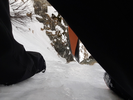 Pizzo Tronella, Val Gerola, Cristian Candiotto - Cristian Candiotto durante la salita di Couloir sinuoso il 12/03/2017 sul Pizzo Tronella in Val Gerola