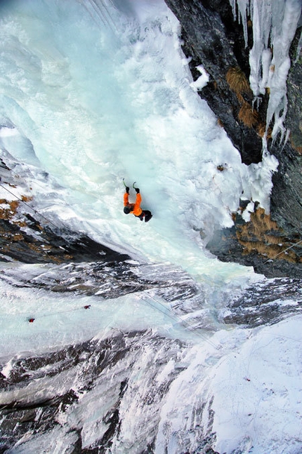 Supervisor - Rudolf Hauser during his solo ascent of Supervisor (270m, WI6), Gasteinertal, Austria