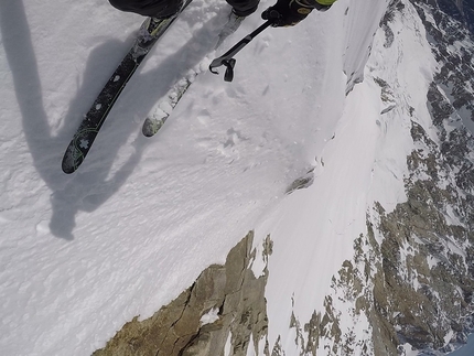 Grandes Jorasses, Whymper, Denis Trento, Mont Blanc - Denis Trento skiiing down the Whymper SW couloir, Grandes Jorasses, Mont Blanc massif