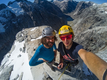 Cerro Mariposa, Patagonia, Luca Schiera, Paolo Marazzi - The summit shortly before beginning the descent down Cerro Mariposa, the lake clearly visible in the background