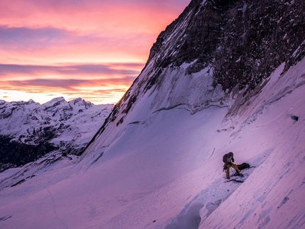 Matterhorn, Schweizernase, Alexander Huber, Dani Arnold, Thomas Senf - Dawn breaks on 15 March as Alexander Huber, Dani Arnold and Thomas Senf begin to climb the North Face of the Matterhorn