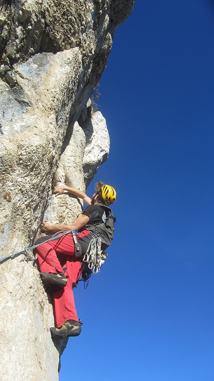 Valle del Sarca, Torre Grigia del Brento, Una giornata tra amici, Mattia Guzzetti, Walter Polidori, Carlo dal Toè - Una giornata tra amici alla Torre Grigia del Brento: quarto tiro