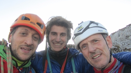 Valle del Sarca, Torre Grigia del Brento, Una giornata tra amici, Mattia Guzzetti, Walter Polidori, Carlo dal Toè - Mattia Guzzetti, Walter Polidori, Carlo dal Toè dopo l'apertura di Una giornata tra amici alla Torre Grigia del Brento