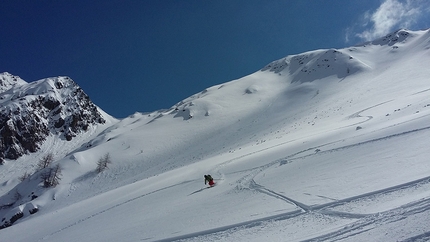 Corso aspiranti guida alpina 2017 - 2018 - Durante il modulo di scialpinismo del Corso aspiranti guida alpina 2017 - 2018, nelle nelle Alpi Marittime