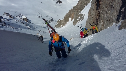 Corso aspiranti guida alpina 2017 - 2018 - Durante il modulo di scialpinismo del Corso aspiranti guida alpina 2017 - 2018, nelle nelle Alpi Marittime