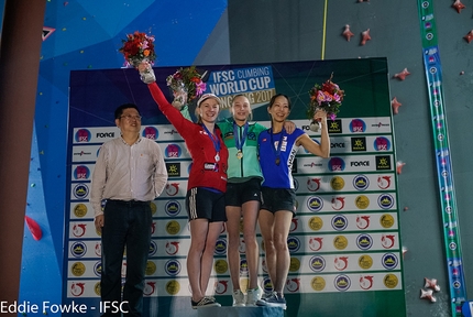 Bouldering World Cup 2017  - Bouldering World Cup 2017 at Chongqing in China: 2. Shauna Coxsey 1. Janja Garnbret 3. Akiyo Noguchi 