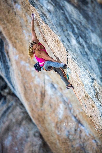 Sasha Di Giulian - Sasha Di Giulian climbing at Oliana in Spain