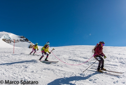 Trofeo Mezzalama 2017 dentro l’azione - discesa in cordata sul ghiacciaio del Felik 