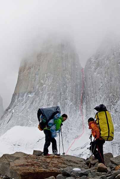 Hansjörg Auer e Much Mayr aprono una nuova via ai Torres del Paine, Patagonia