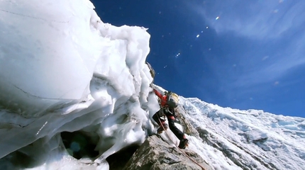 Tawoche pilastro sud per Renan Ozturk e Cory Richards