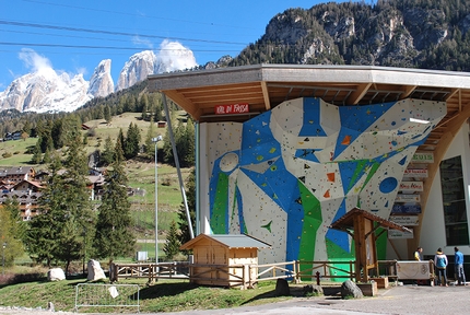 Campitello di Fassa, Campionato Europeo di Arrampicata Sportiva 2017 - La struttura d'arrampicata ADEL a Campitello di Fassa che ospiterà il Campionato Europeo di Arrampicata Sportiva 2017 dal 29 giugno al 1 luglio 2017