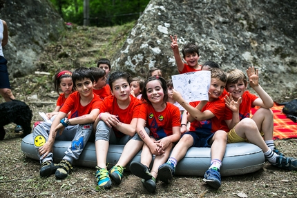 Poggio Umbricchio, boulder, Abruzzo - Poggio Umbricchio in Abruzzo - durante il Caduta Massi Boulder Party 2016