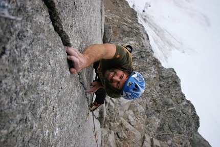 Christoph Hainz - Christoph Hainz sulla Via Tartaruga (18 tiri 7b+ A2) su Asta Nunaat in Groenlandia, aperta nel 2006 insieme a Andi Fichtner e Roger Schaeli