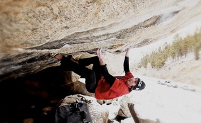 Daniel Woods - Daniel Woods durante la prima salita di The Game V16/Fb8C+ a Boulder Canyon, Colorado, USA