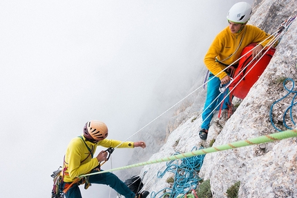 Ricordi nebbiosi, Cima della Busazza, Civetta, Dolomites - During the first ascent of Ricordi nebbiosi, Cima della Busazza, Dolomites (Giorgio Travaglia, Martin Dejori, Titus Prinoth, Alex Walpoth 02-03/08/2016)