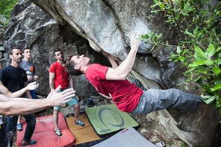 Poggio Umbricchio, bouldering, Abruzzo - During the Caduta Massi Boulder Party 2017 at Poggio Umbricchio in Abruzzo, Italy