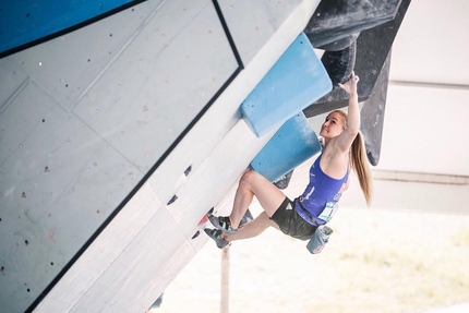 Coppa del Mondo Boulder 2017: Jongwon Chon e Shauna Coxsey vittoriosi in Vail