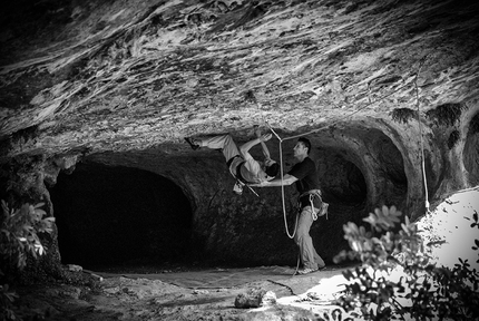 Mauro Dell'Antonia, Lumignano - Mauro Dell'Antonia climbing his Rivoluzione 9a at Lumignano