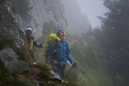 Red Bull X-Alps 2017 - Stanislav Mayer e il suo supporter Jiri Dlask (CZE) durante il Red Bull X-Alps in Garzeno