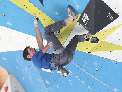 Campionati europei arrampicata lead Campitello di Fassa - Romain Desgranges durante il Campionato Europeo Lead a Campitello di Fassa