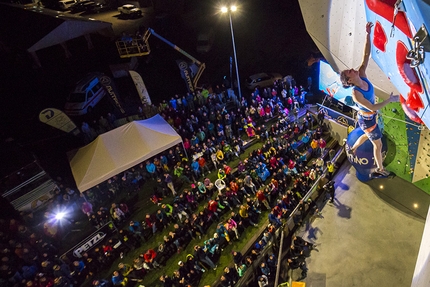 Campitello di Fassa, Campionato Europeo di Arrampicata Sportiva 2017, Ralf Brunel - Anak Verhoeven, in pieno volo verso la vittoria del Campionato Europeo Lead a Campitello di Fassa