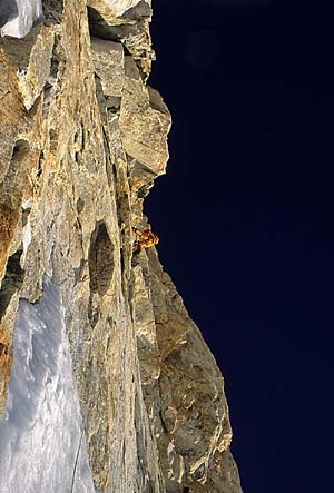 Jannu Direct Russian - Jannu 7710m, N Face, Direct Russian, April/May 2004,11 mountaineers, expedition leader Alexander Odintsov