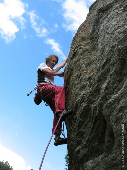 Falesia dei Forni, Alta Valtellina, Parco Nazionale dello Stelvio - Climbing at Forni in the Stelvio National Park