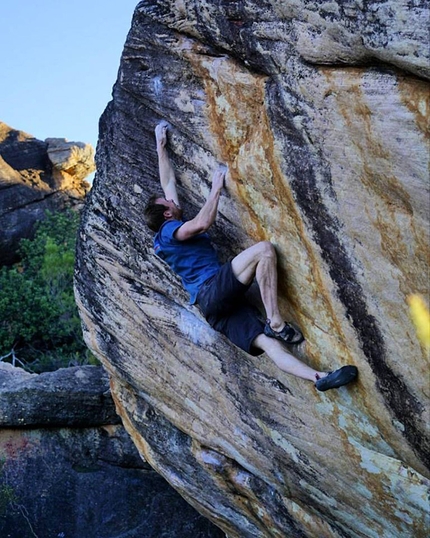 Ned Feehally, 8B+ boulder flash a Rocklands