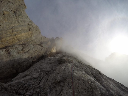 Siebe Vanhee, Frederik Leys, Don Quixote, Marmolada, Dolomites - Siebe Vanhee and Frederik Leys repeating 'Don Quixote' on Marmolada, Dolomites (22-23/07/2017)